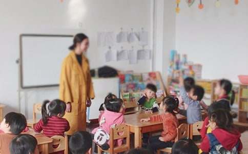 秋季幼兒園小班學期工作計劃